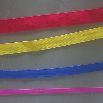 Range of elastic sizes in colours